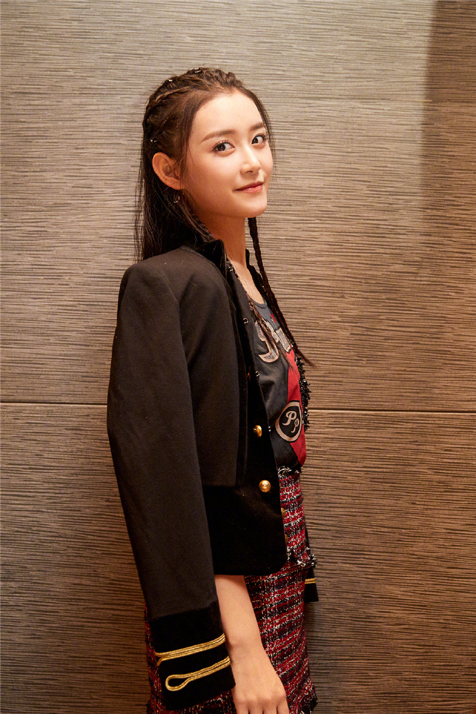 蒋依依酷帅个性写真图片79