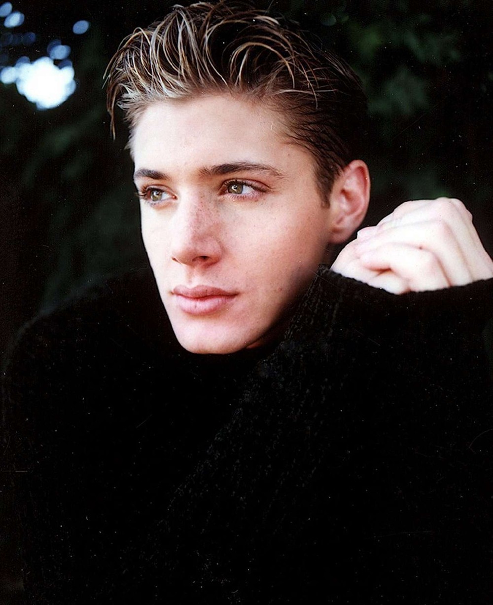 简森阿克斯黑色长袖搞怪写真66