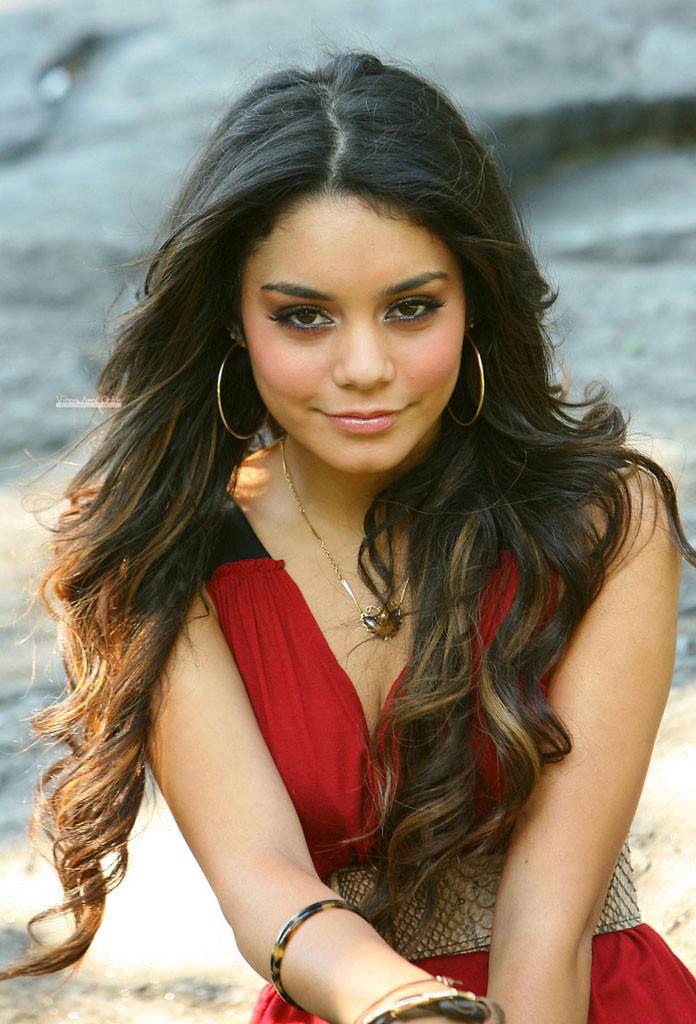 简介:美国明星瓦妮莎·哈金斯日常生活照图片,分享一组瓦妮莎·哈金斯