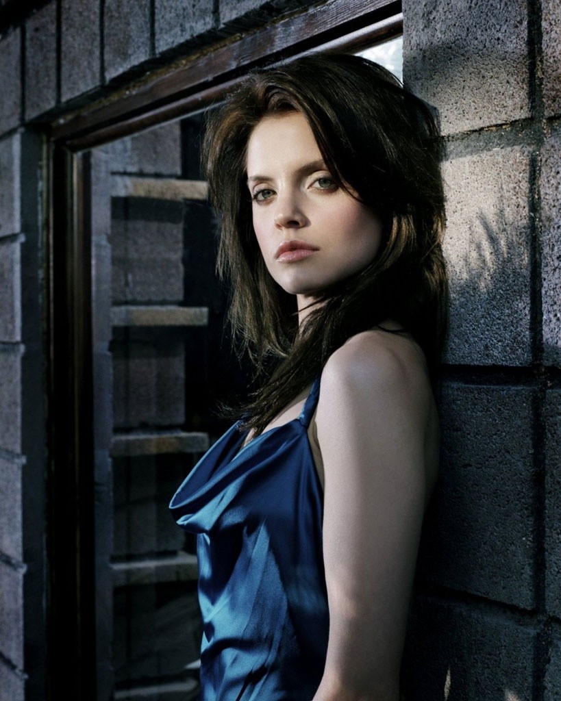 米娜苏瓦丽唯美迷人写真图片99