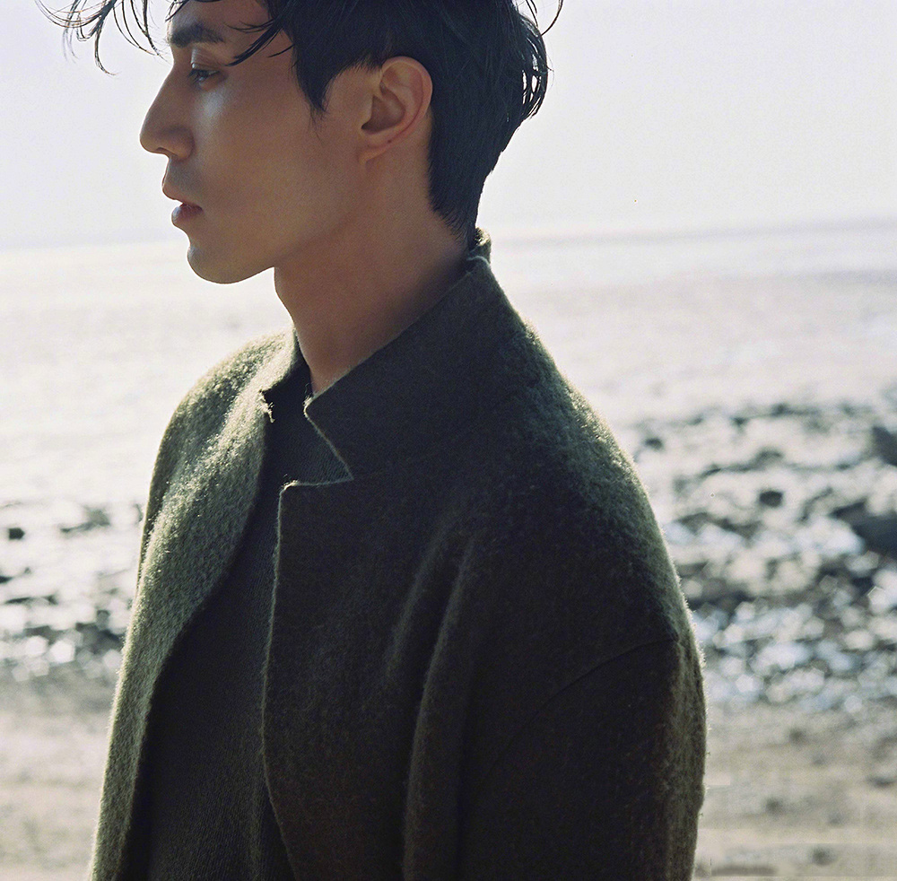 李栋旭熟男魅力时尚写真图片19