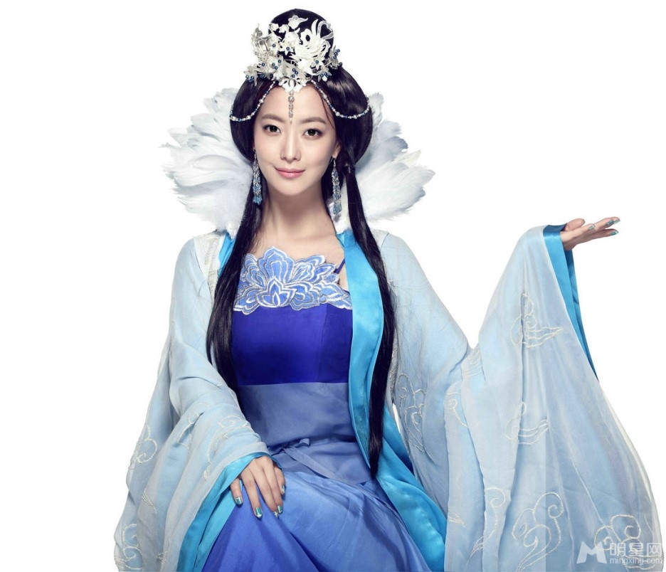 金喜善神话游戏高清写真