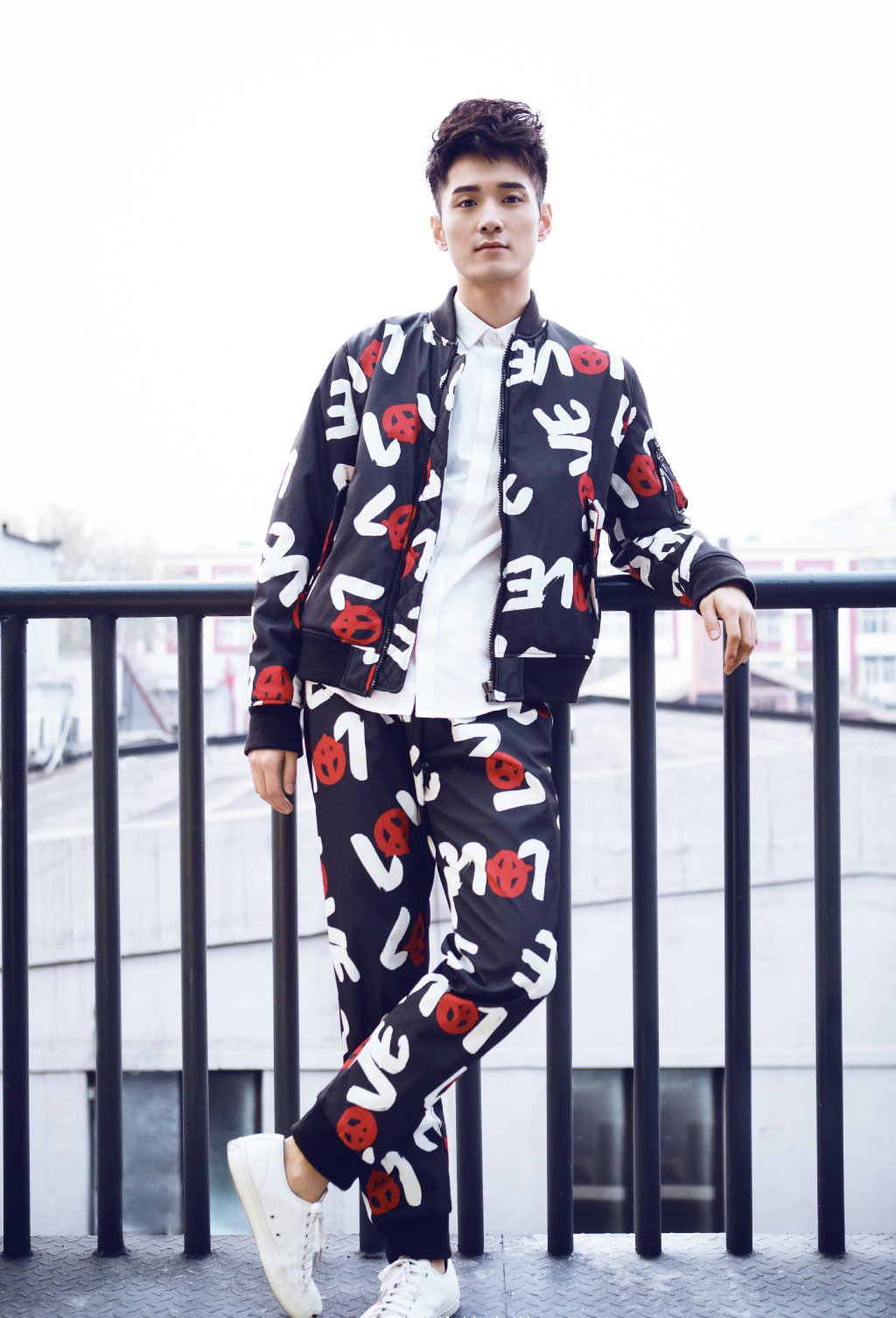 何奉天时尚帅气图片99