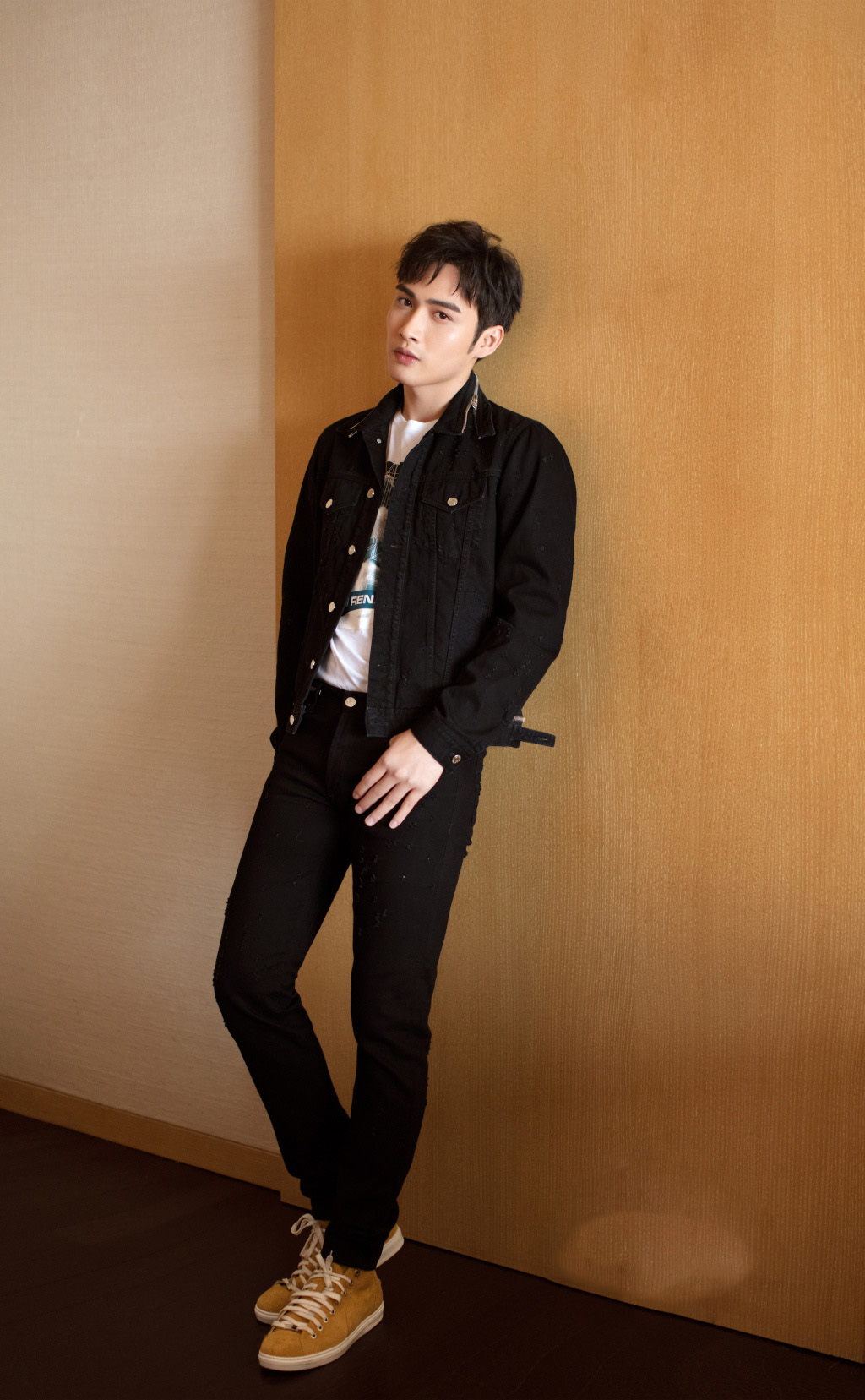 张彬彬黑白简约风格写真高清图片17