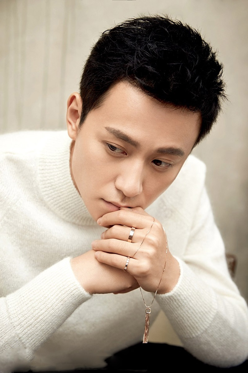 秦俊杰秋季暖男风时尚杂志封面大片88