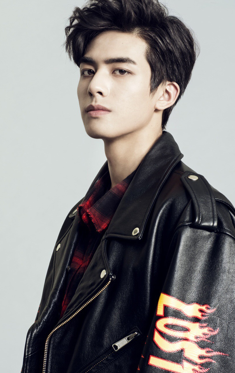 宋威龙朋克风酷帅时尚写真图片55