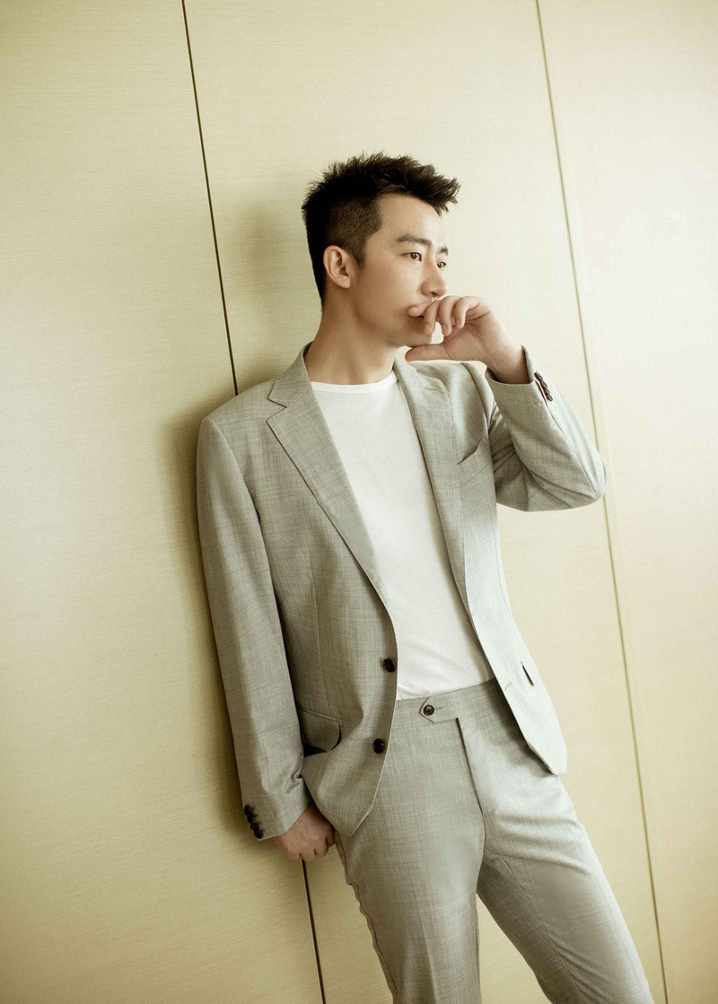 黄轩儒雅绅士范活动写真图片49