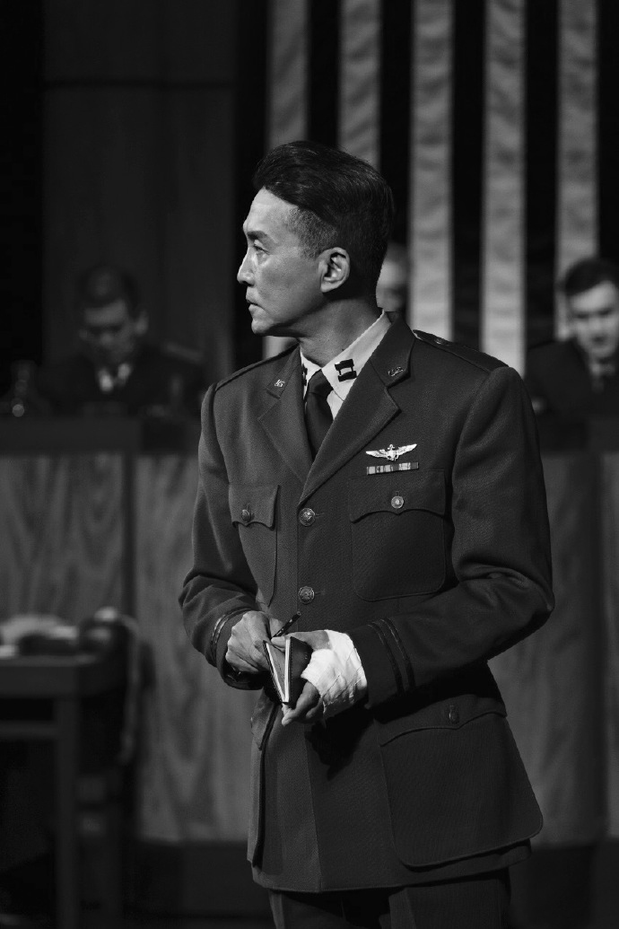 达康书记吴刚话剧哗变格林渥剧照图片79