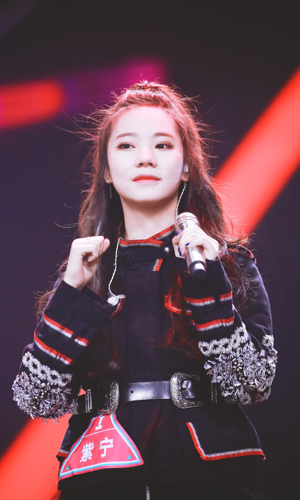 创造101张紫宁图片59