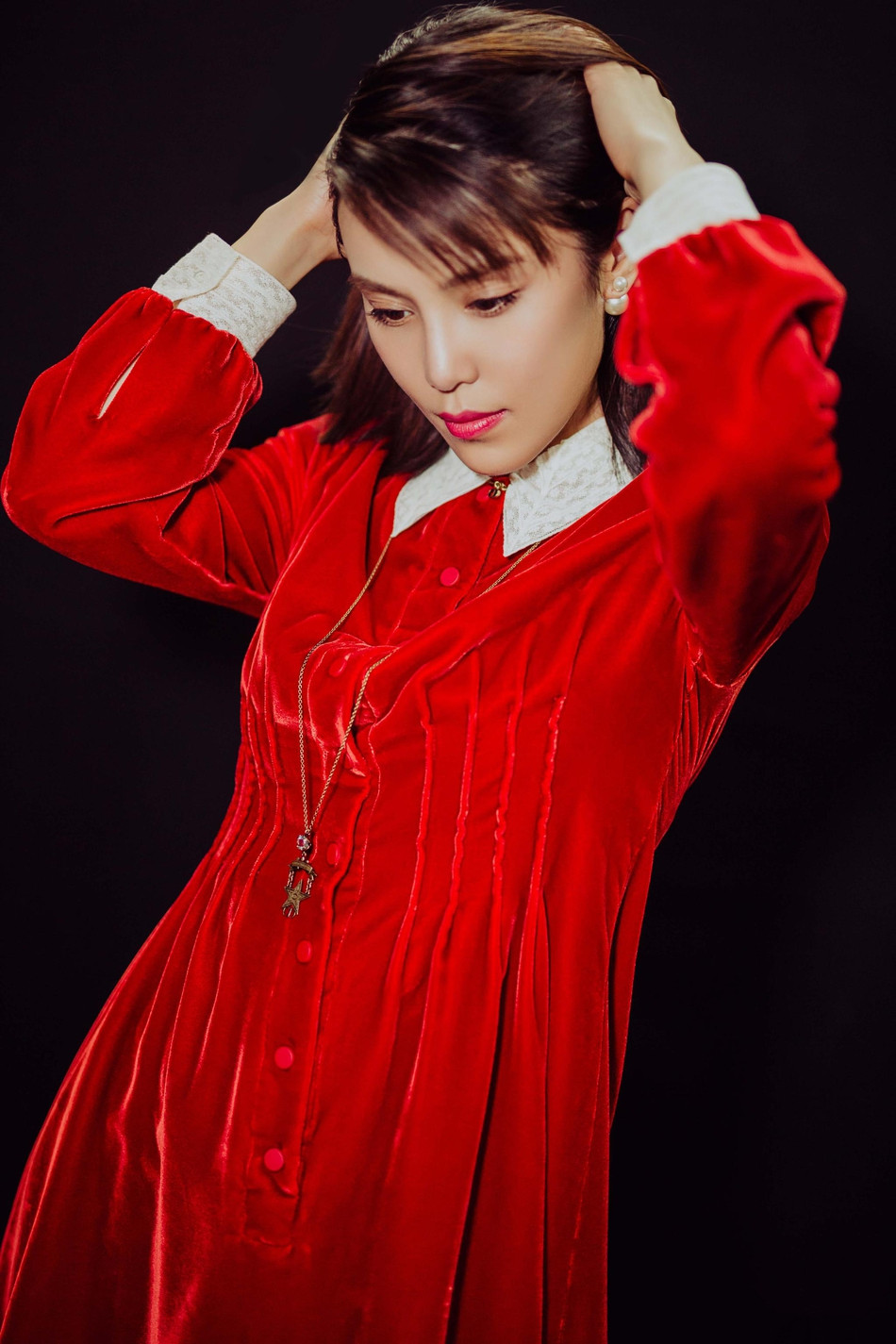 韩丹彤相关图片