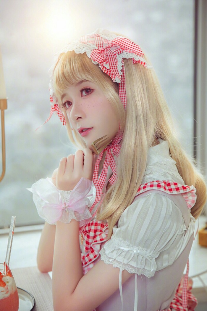 徐娇cosplay女仆写真高清图片66