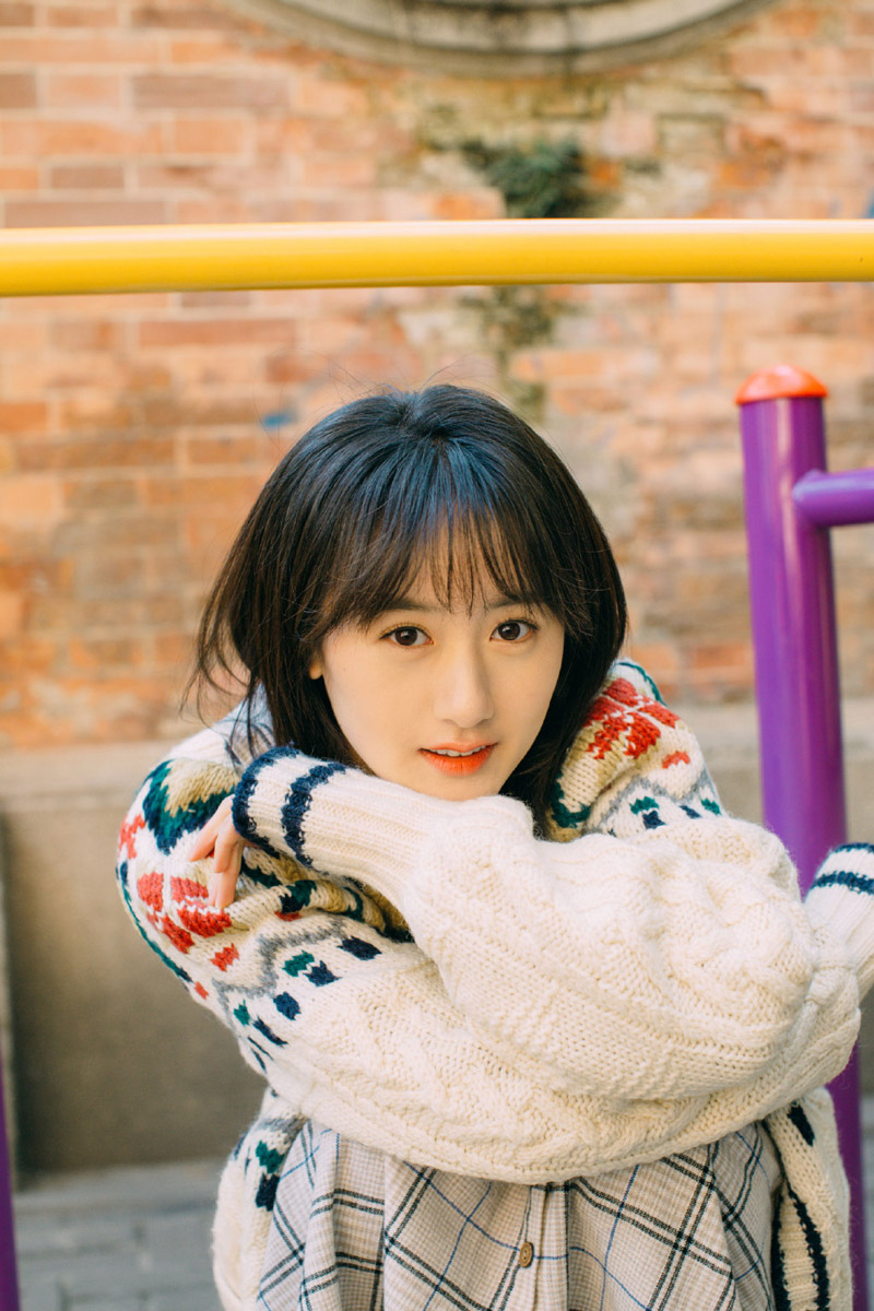 袁冰妍清新可爱户外写真图片89