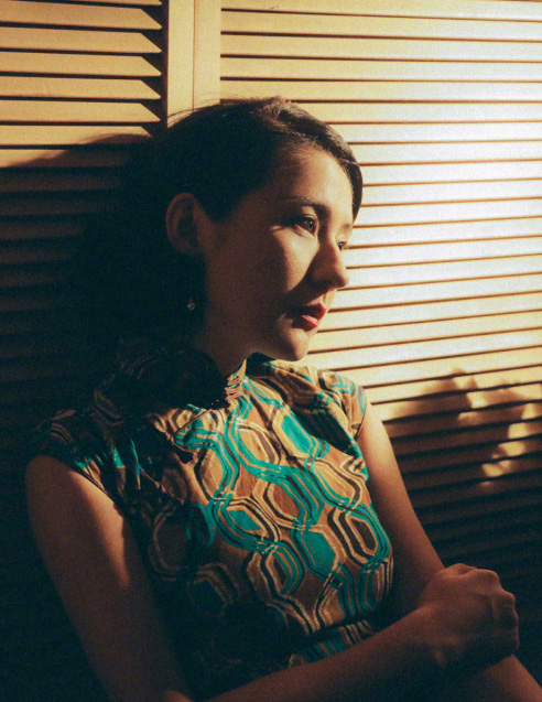 热依扎最新温婉韵味旗袍写真图片19