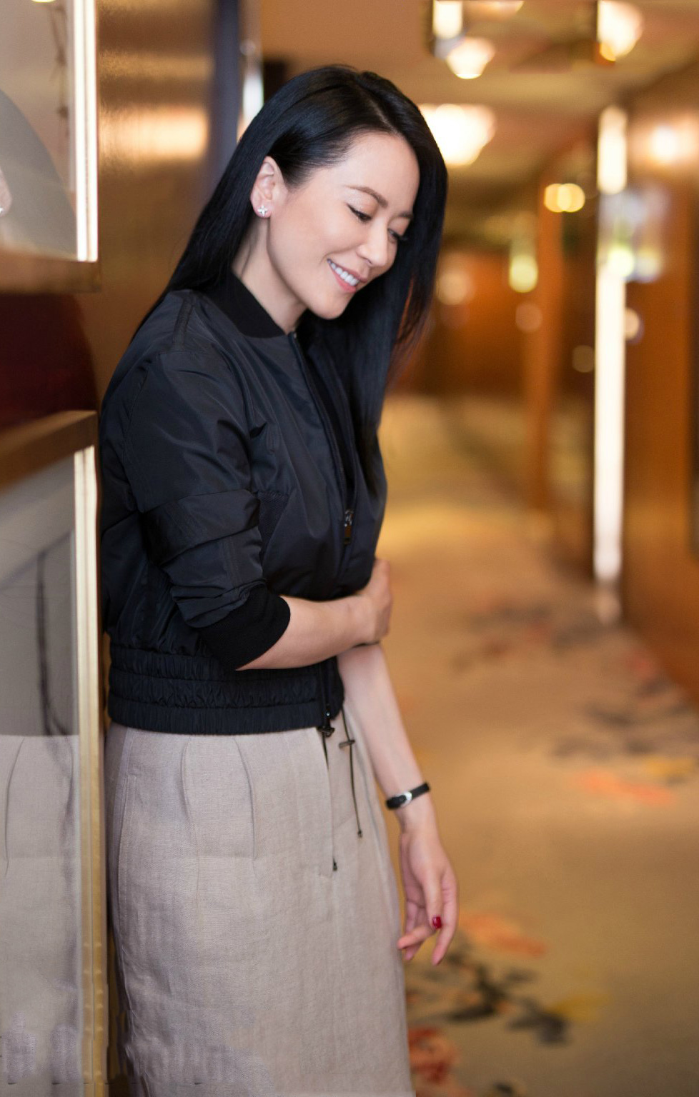 俞飞鸿优雅大方街拍图片36