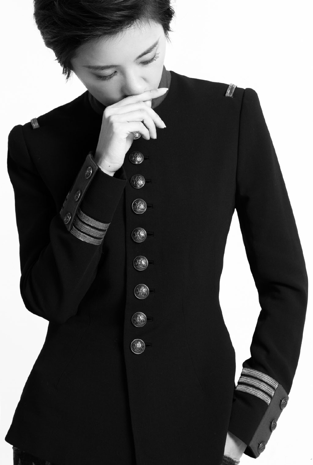 伊一帅气写真图片56