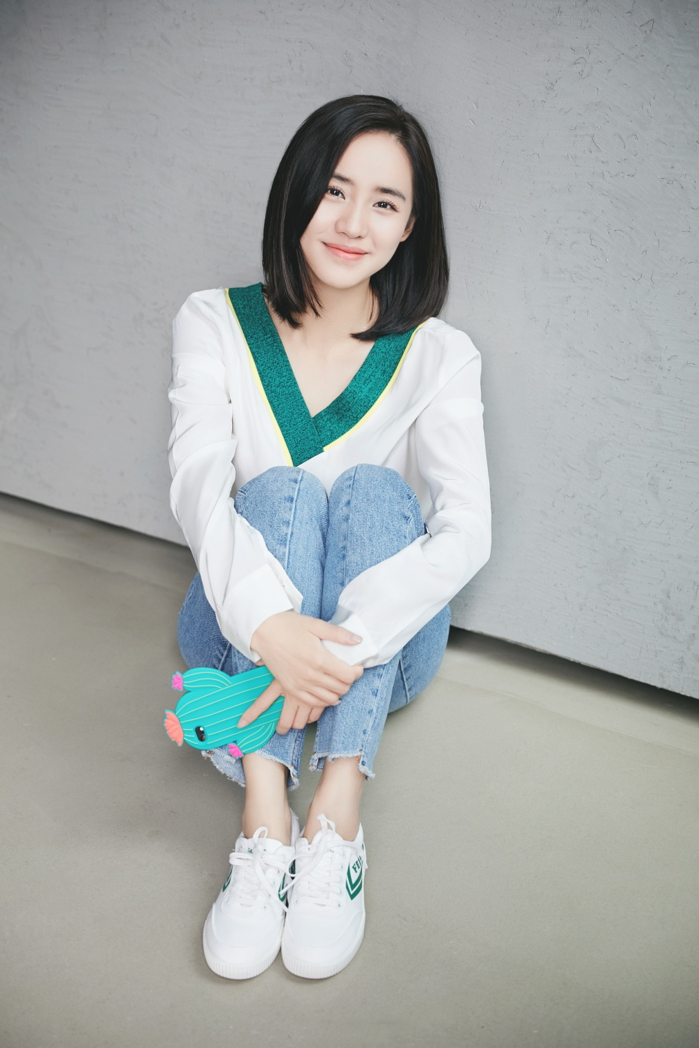 王智长袖牛仔裤初秋休闲写真笑容甜美34