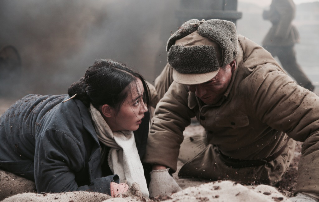 简介:王智《三八线》剧照海报图片,分享一组王智图片给大家,图中的