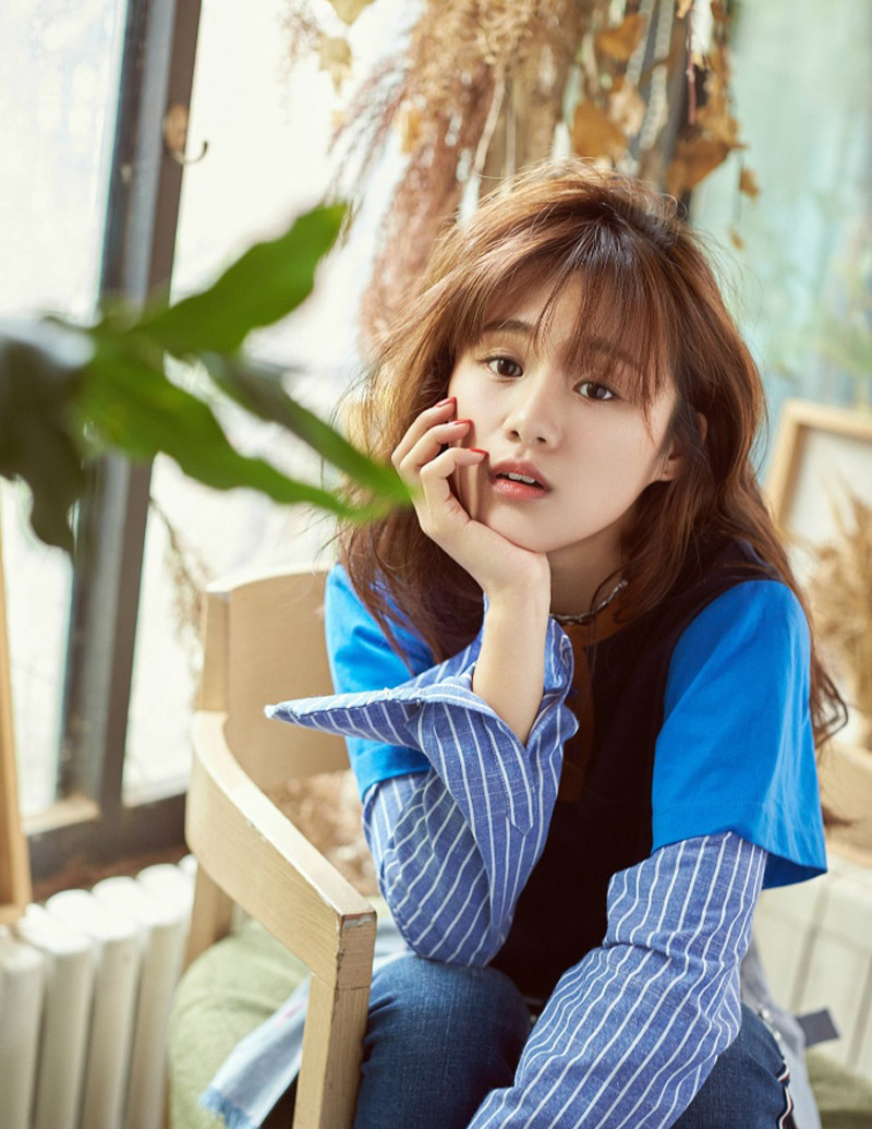 安悦溪甜美俏皮时尚写真高清图片29