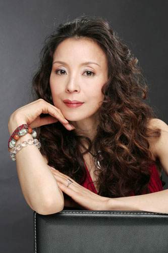 岳秀清写真图片25