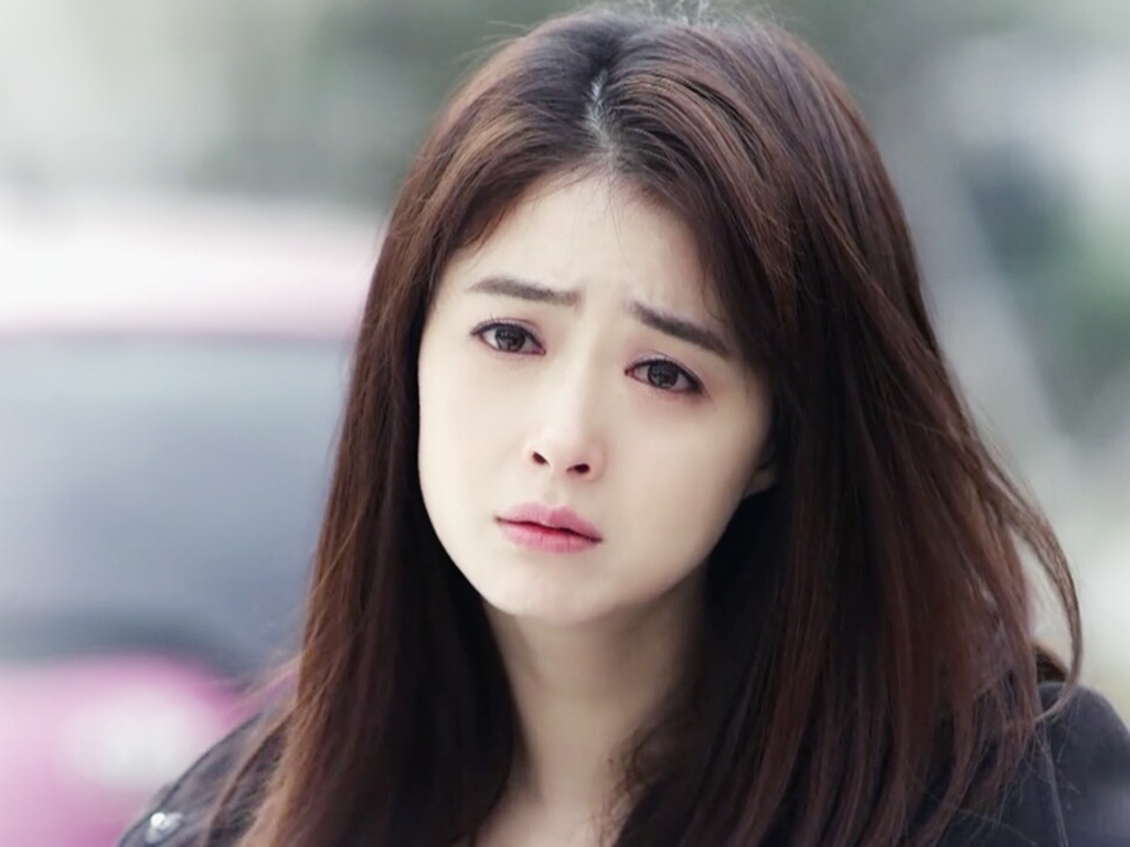 简介:蒋欣《守婚如玉》海报剧照图片,分享一组蒋欣图片给大家,图中的