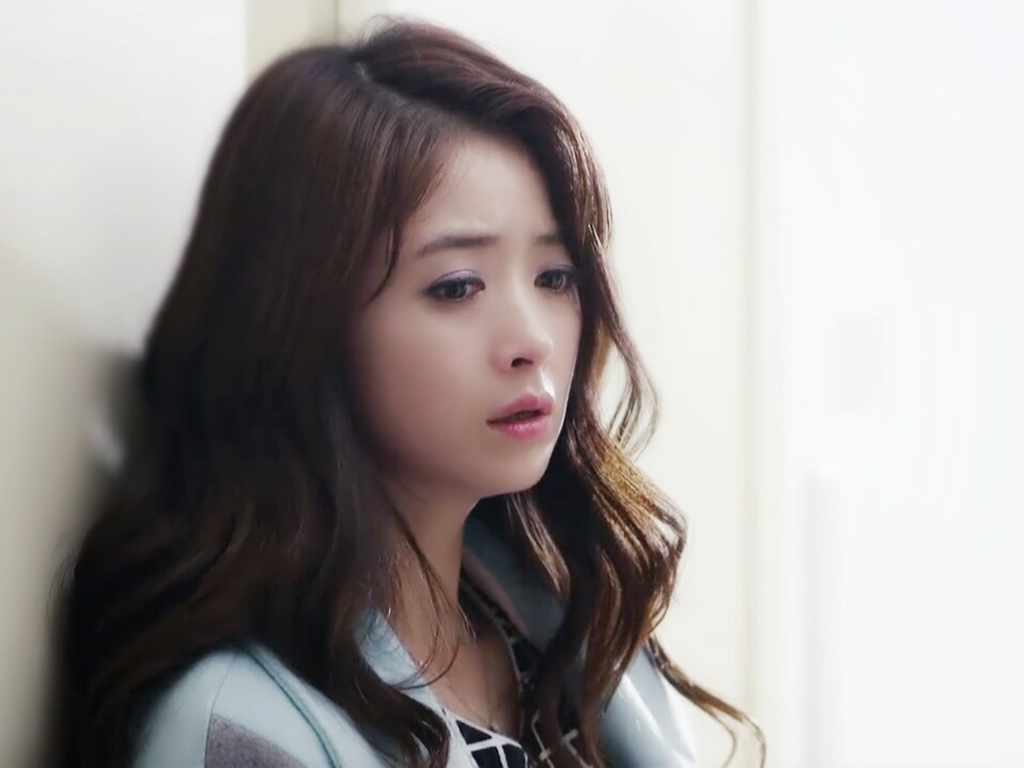 蒋欣守婚如玉海报剧照图片47