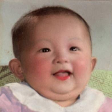 韩庚童年萌照曝光俊俏酷似女孩812