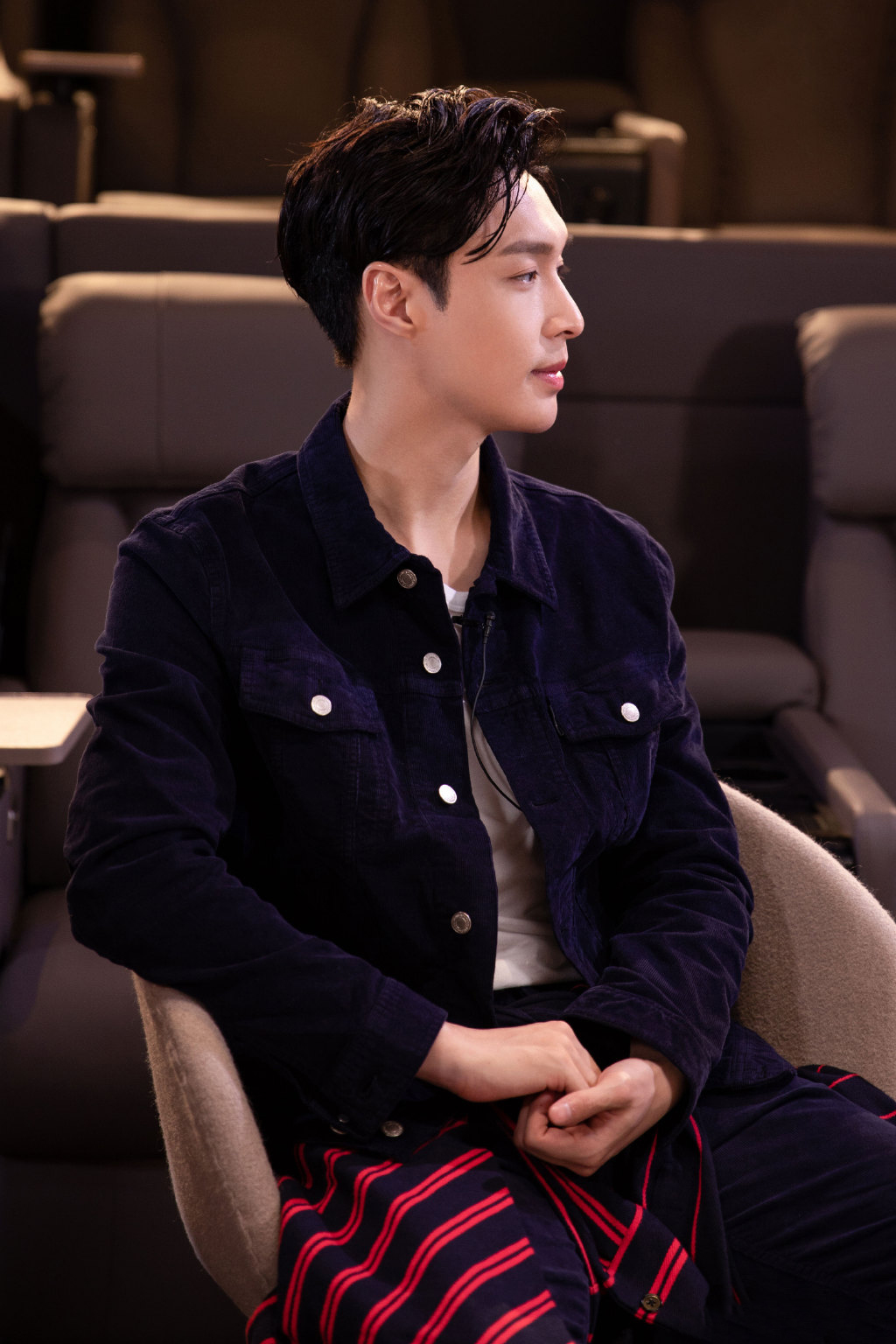 张艺兴帅气图片16