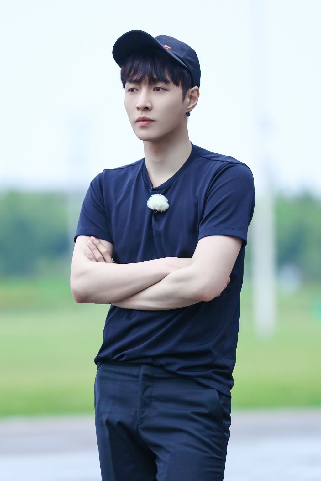 张艺兴极限挑战帅气图片19