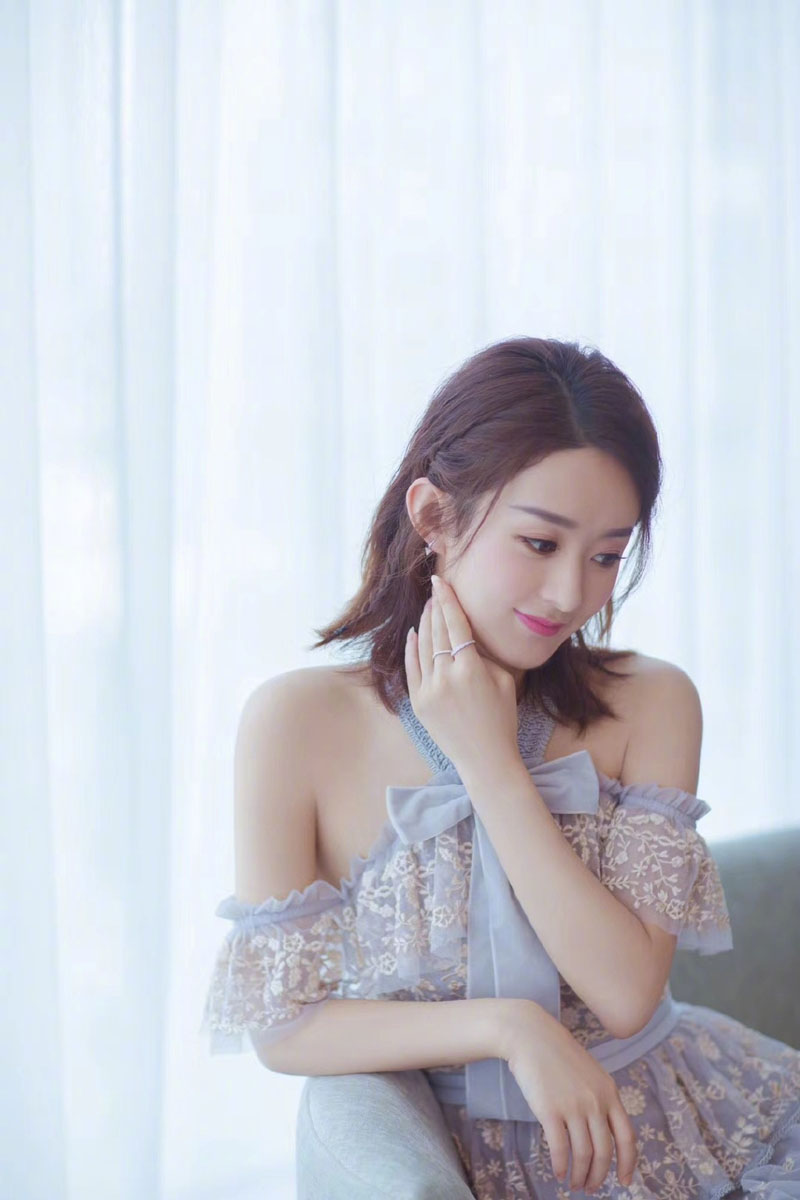 赵丽颖清新甜美活动写真图片99