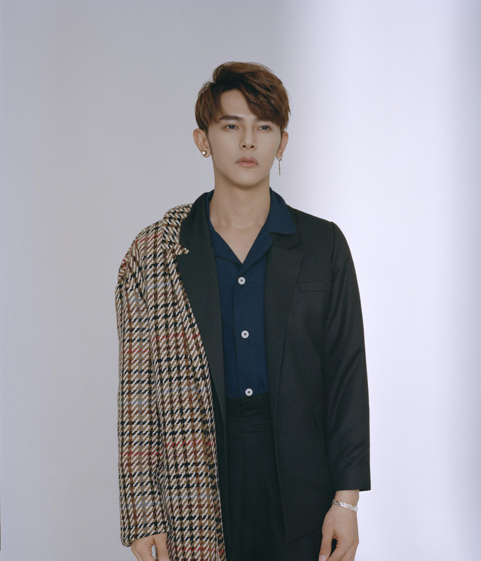 汪东城帅气秋日写真79