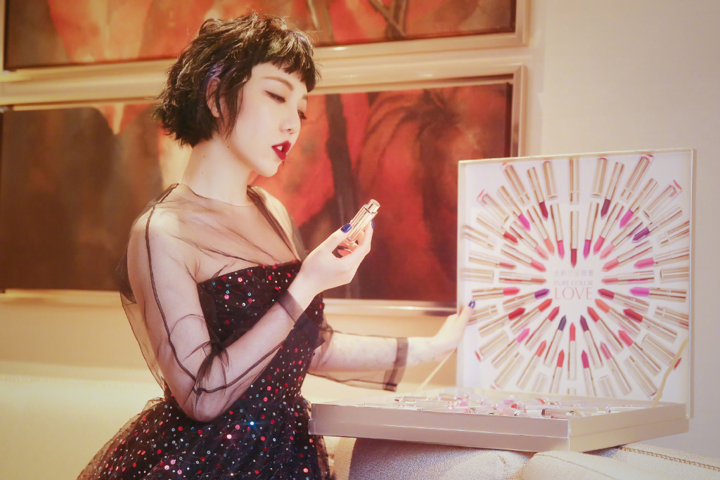 吴莫愁雅诗兰黛活动照图片23