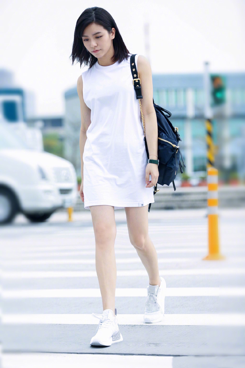 宋芸桦街拍图片26