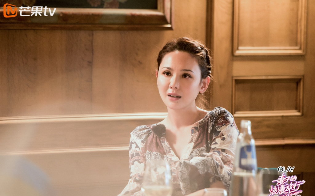 程莉莎国外街拍图片44