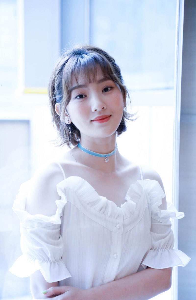 简介:孙艺宁性感图片,分享一组孙艺宁图片给大家,图中的明星图片壁纸