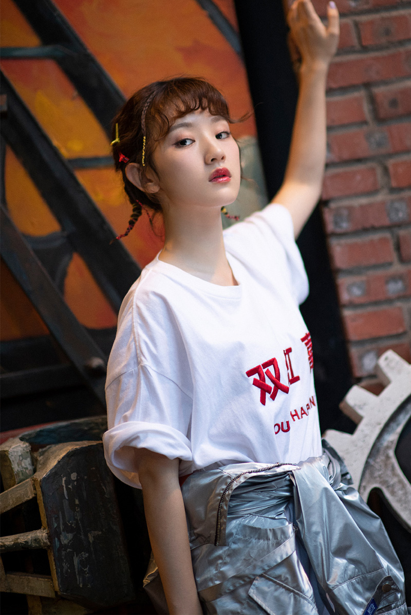 孙艺宁鬼马俏皮时尚写真图片46