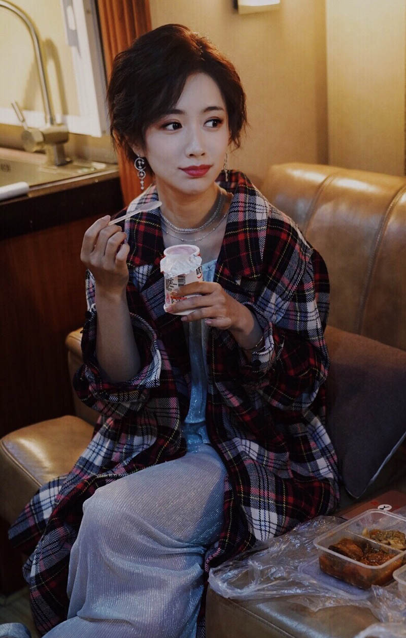 李春嫒慵懒文艺居家写真图片59