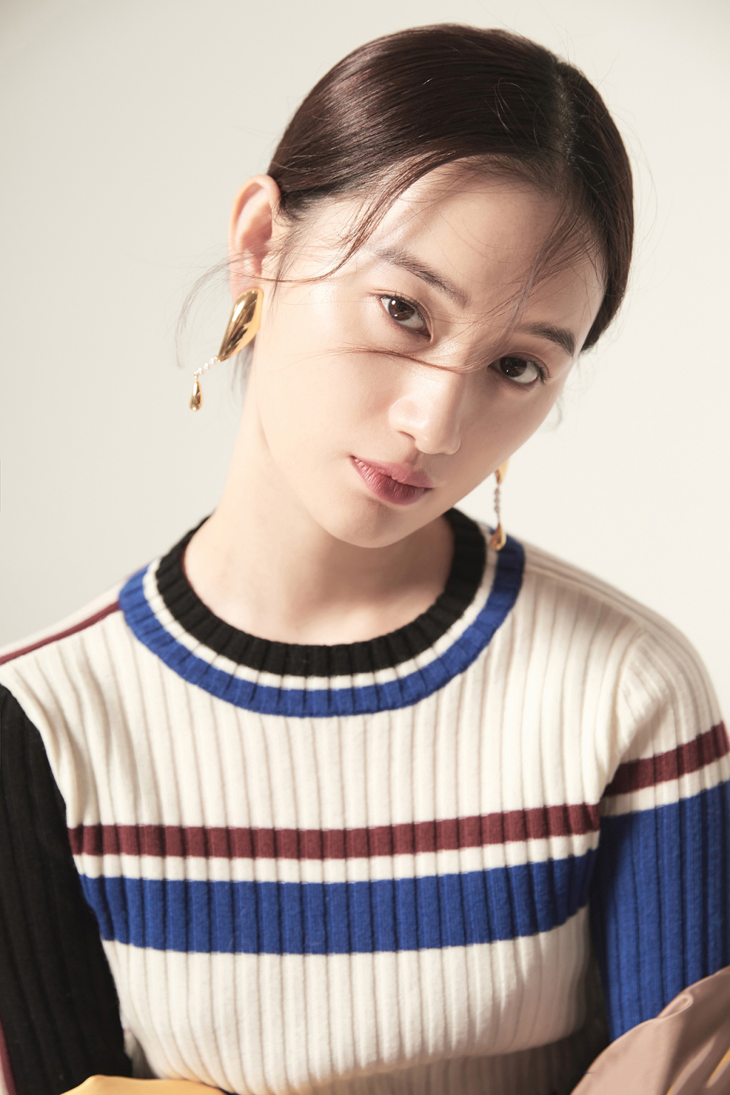 郭晓婷性感时尚优雅写真图片16