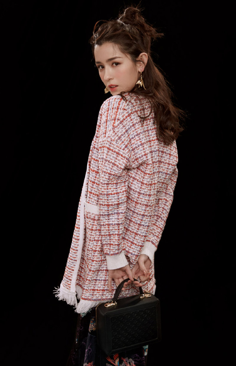 哈妮克孜甜美气质时尚写真图片36