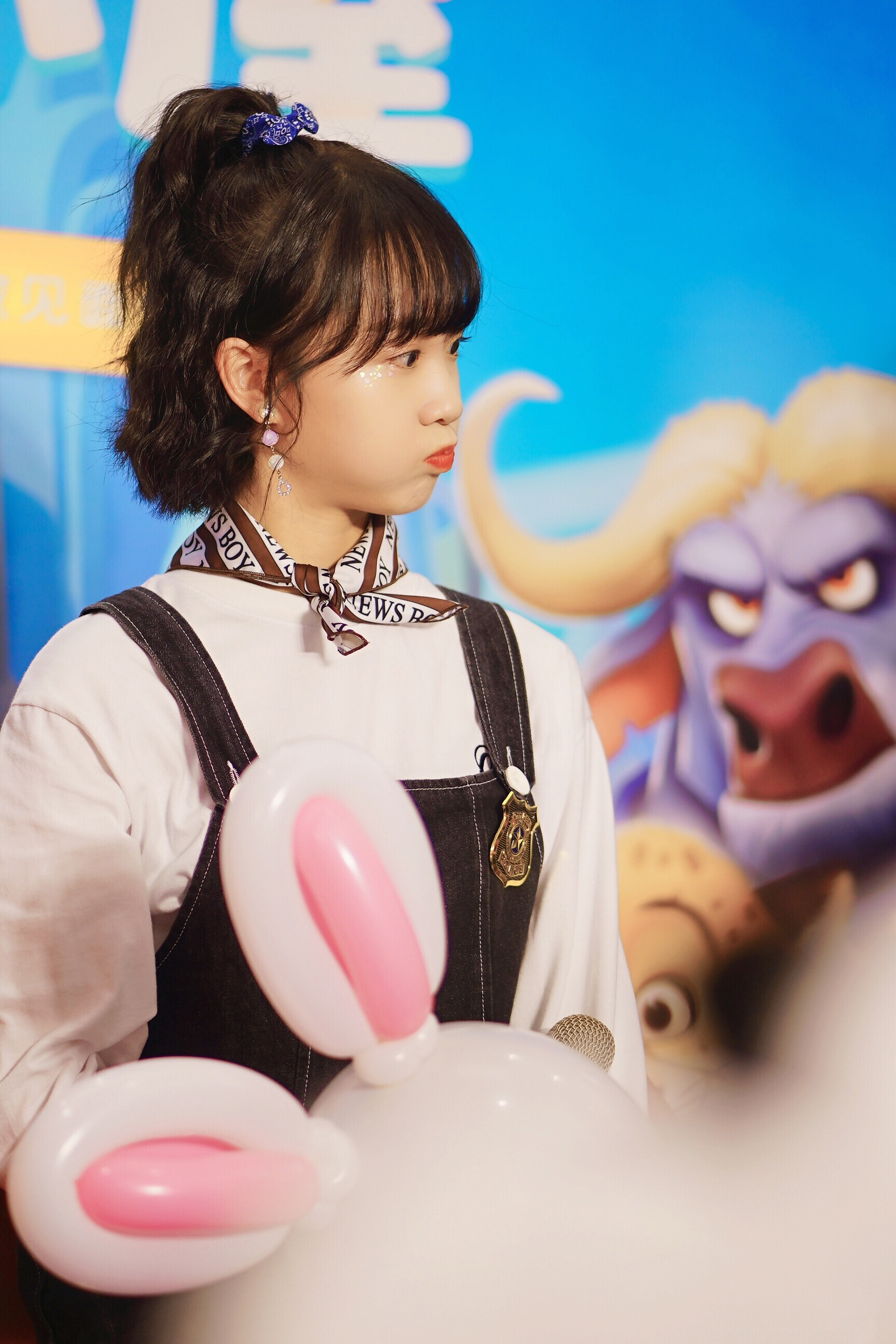 简介:李子璇俏皮可爱嘟嘴活动图片,分享一组李子璇图片给大家,图中的