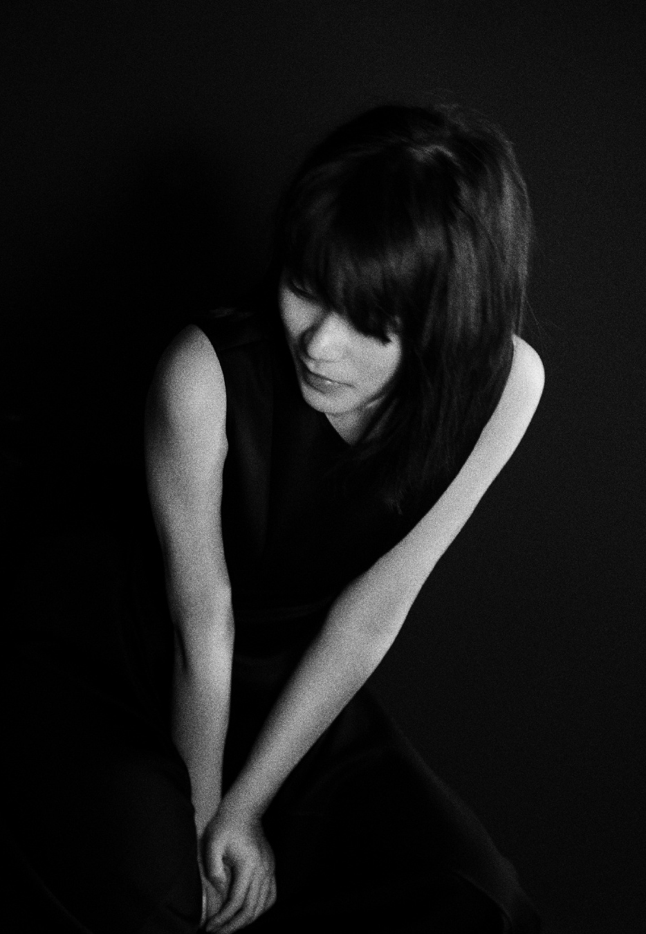 黄璐文艺复古黑白写真图片36