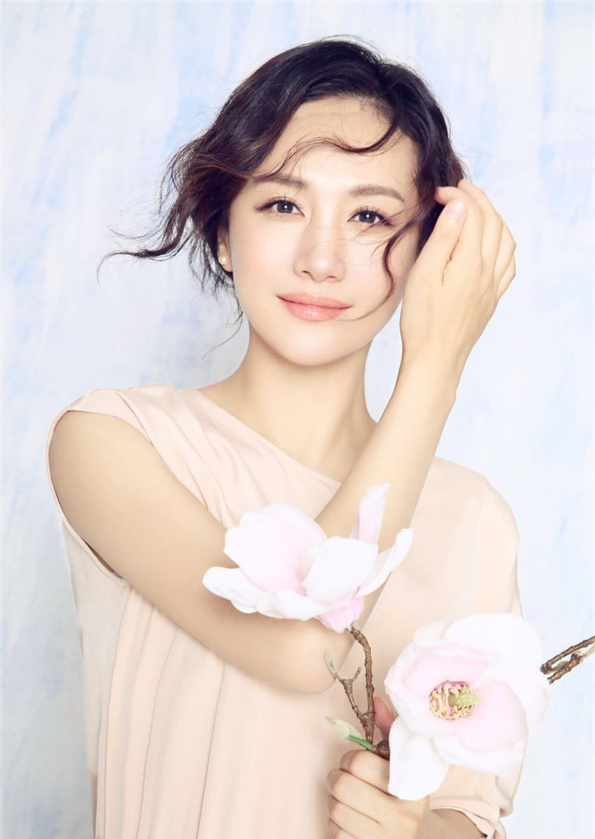 王婉娟时尚性感写真38