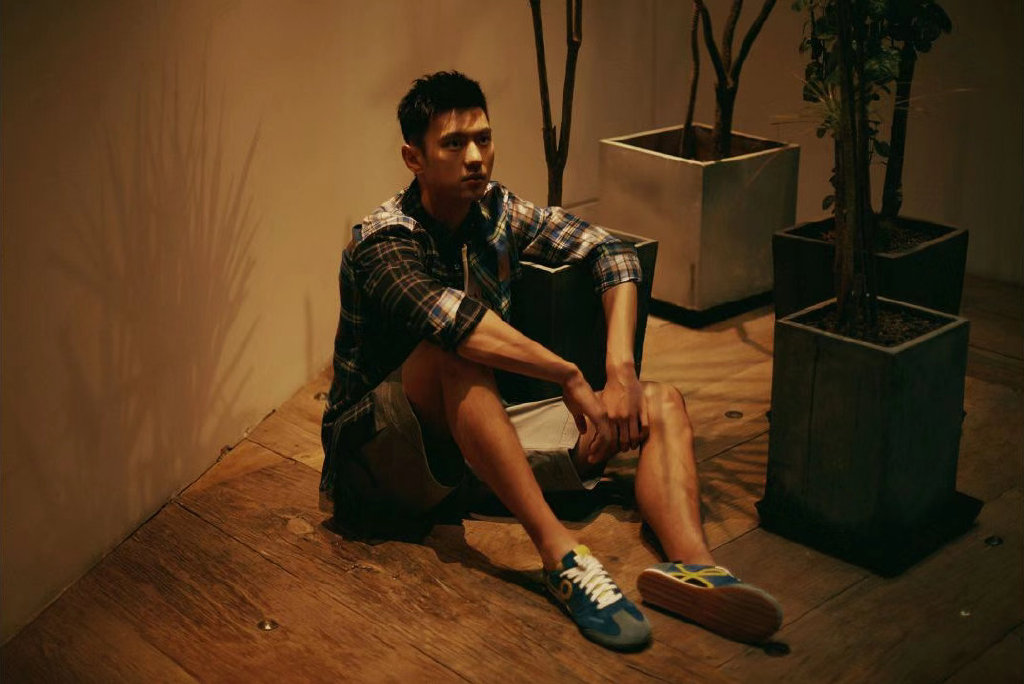 分享一组宁泽涛图片给大家,图中的明星图片壁纸会点缀你的电脑桌面