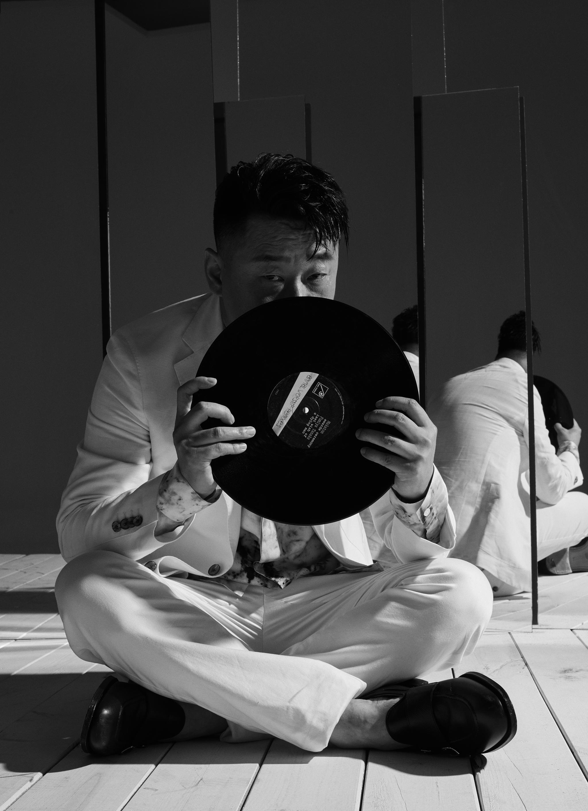 王景春多重魅力帅气写真图片35