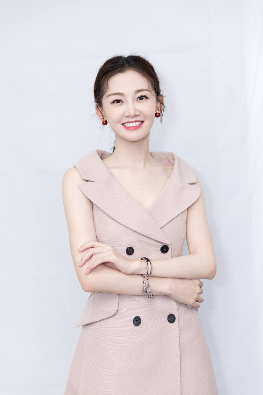 苗苗粉嫩甜美写真图片19