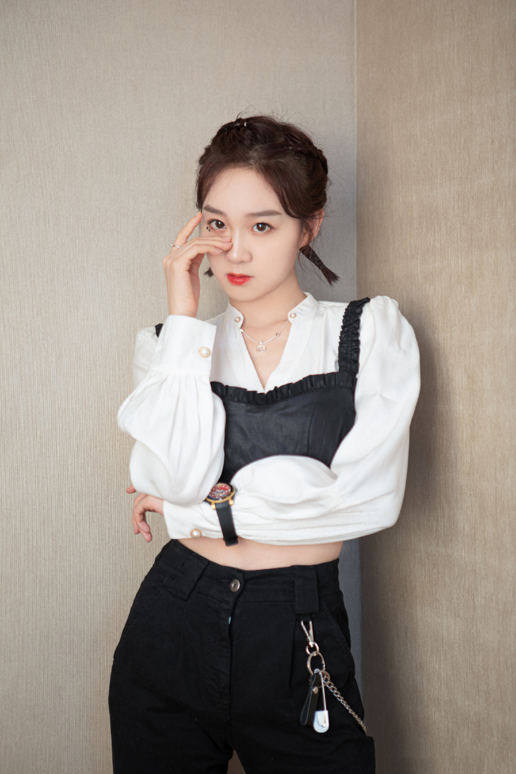 李子璇霸气十足写真图片47