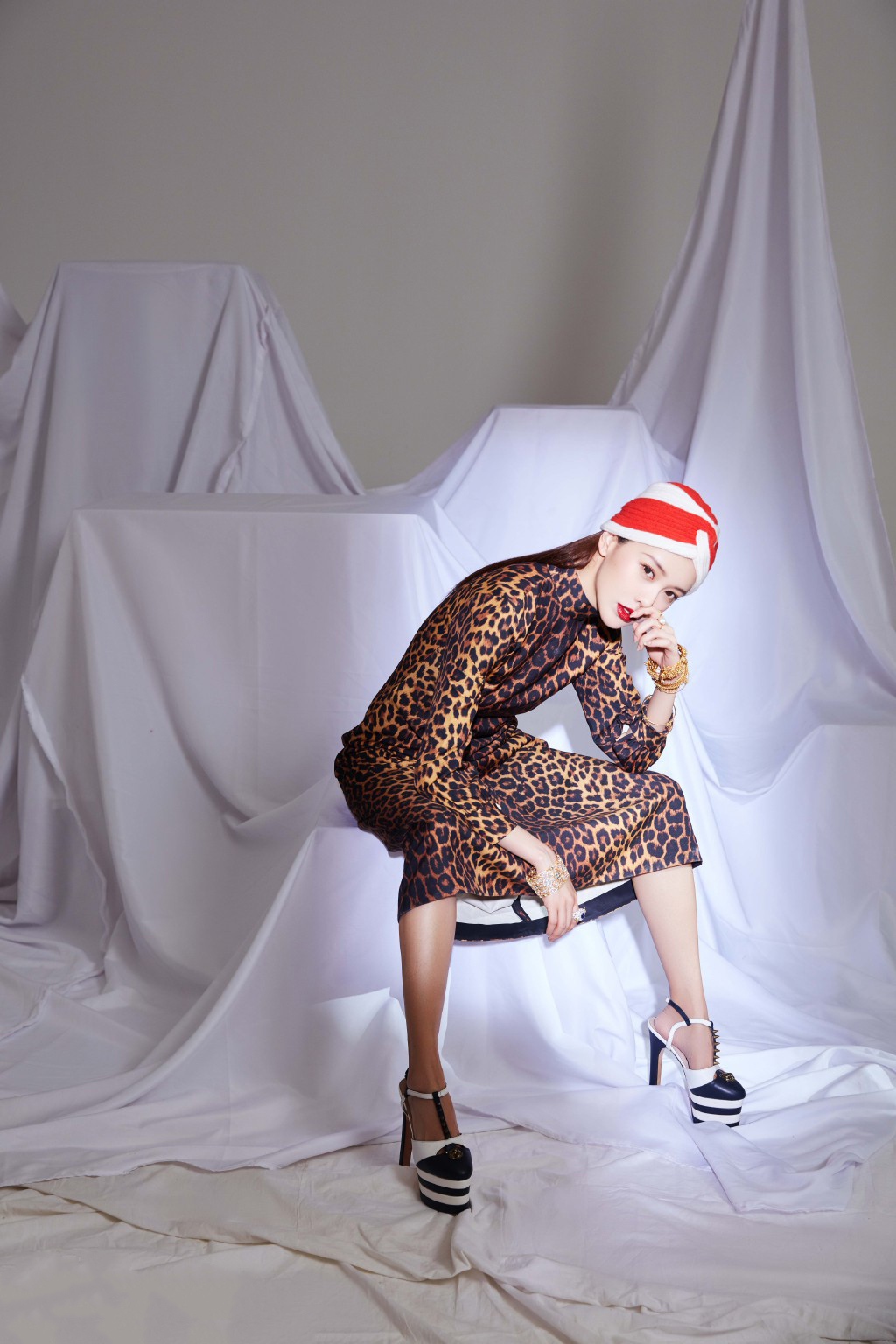 黄一琳温婉动人写真图片26