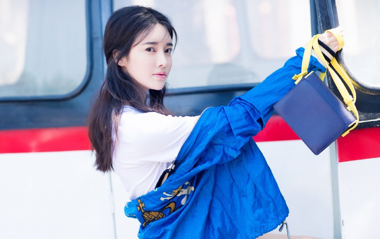 张璇甜美写真图片28