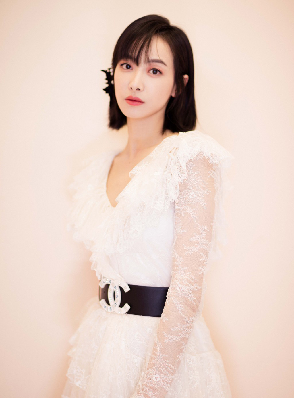 宋茜粉色甜美写真图片16