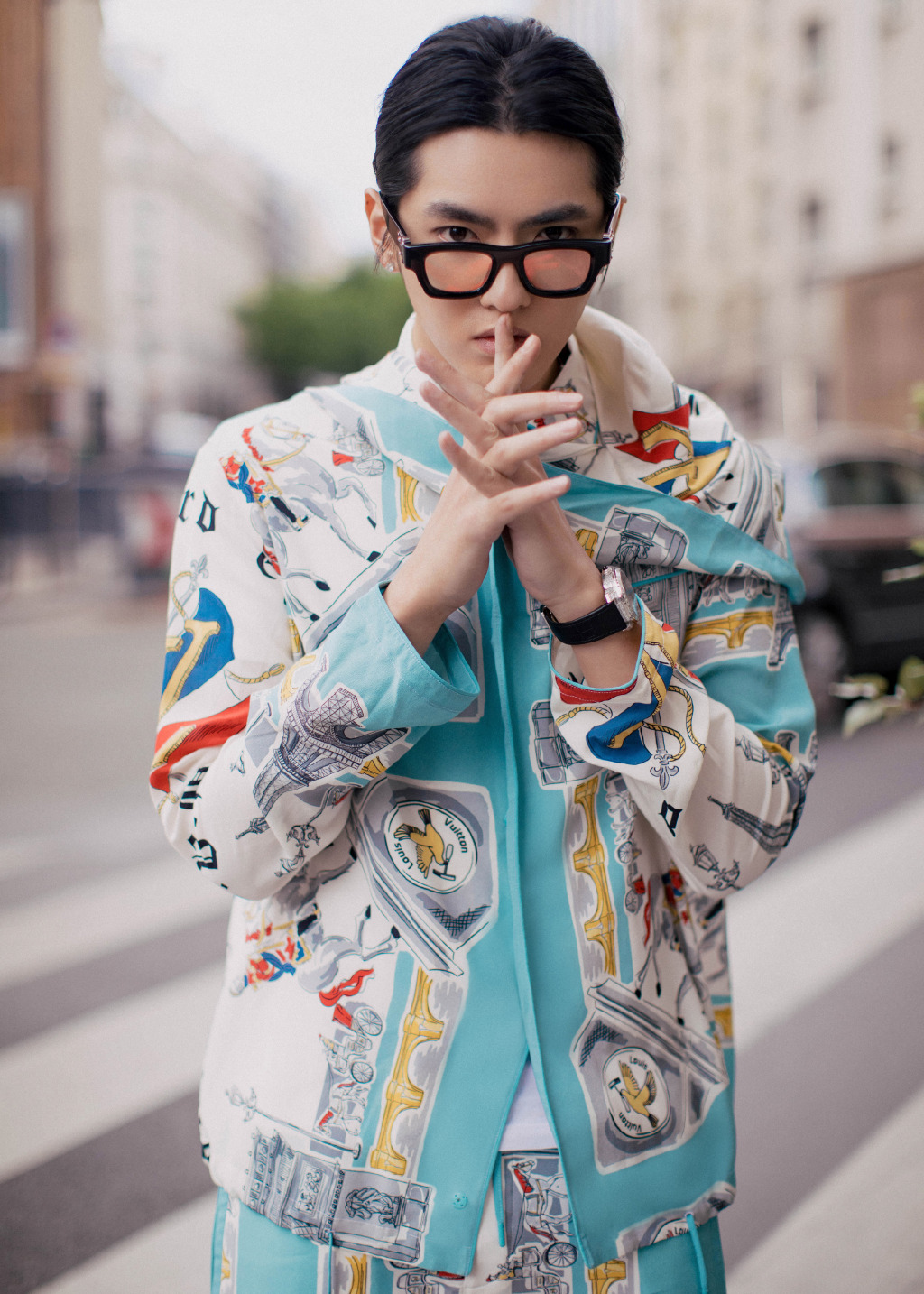 吴亦凡巴黎帅气街拍图片48