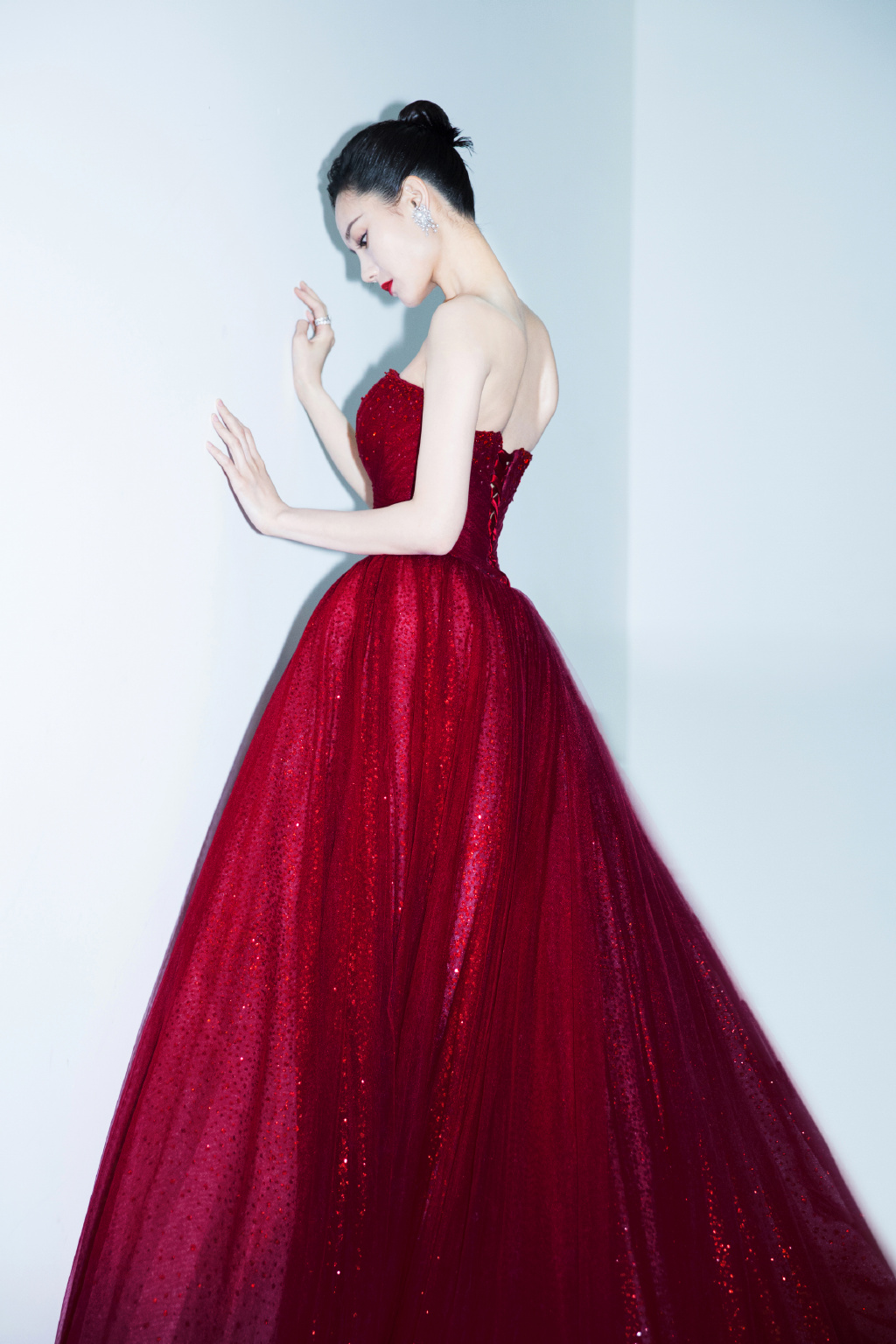 李一桐微博电影之夜性感图片88